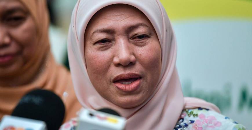 Menteri Pembangunan Wanita, Keluarga dan Masyarakat, Datuk Seri Nancy Shukri - fotoBERNAMA