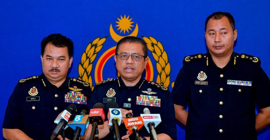 - fotoBERNAMA