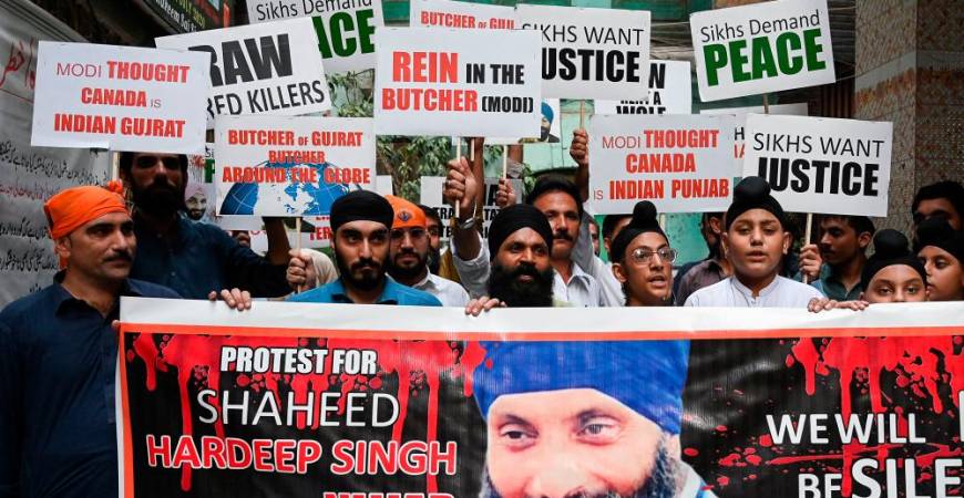 Members of Pakistan’s Sikh community take part in a protest in Peshawar on September 20, 2023, following the killing in Canada of Sikh leader Hardeep Singh Nijjar. AFPPIX