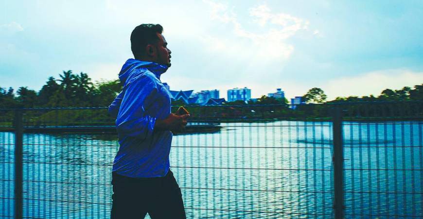 Moments where you are not doing anything for anyone but simply being, it is in those moments, more often than not, that your best thoughts arrive. – BERNAMAPIC