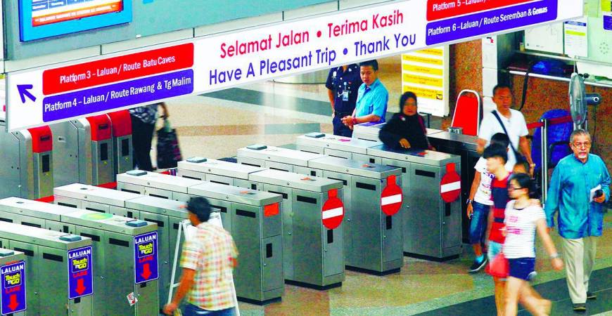 Malaysia still lacks a unified platform that allows commuters to seamlessly plan, pay and track their journeys across different modes of transport - be it MRT, LRT, buses, KTM trains or last-mile solutions like bicycles and e-scooters. – Sunpix