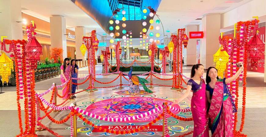 Step into the festive splendour of Gaya Deepavali at Pavilion Damansara Heights.