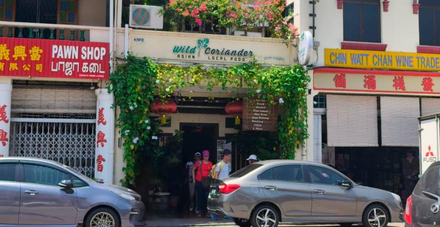 Wild Coriander blends into Melaka’s historic streets. - ALL PICS BY YASMIN ZULRAEZ/THESUN