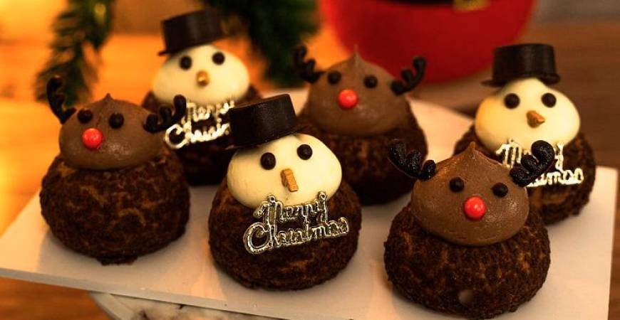 Elevete Patisserie’s Rudolph &amp; Frosty’s Christmas Choux