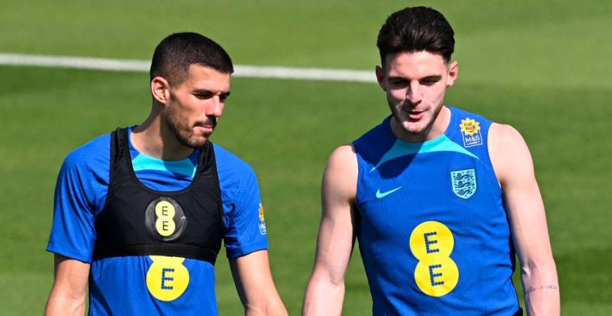 England’s Conor Coady (left) and Declan Rice take part in a training session at the Al Wakrah SC Stadium. – AFPPIX