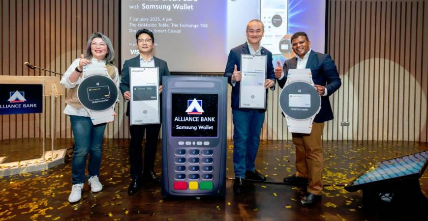 From left: Alliance Bank group chief consumer banking officer Gan Pai Li, Samsung Malaysia Electronics president Charles Kim, Alliance Bank group CEO Kellee Kam and Visa Asia Pacific global acquirers head Previn Pillay launching the VCC.