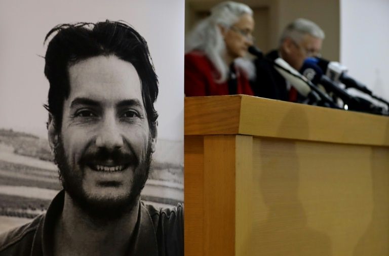 Missing journalist Austin Tice (L), and his parents Debra and Marc Tice, speaking in Beirut in Decemeber 2018. — AFP