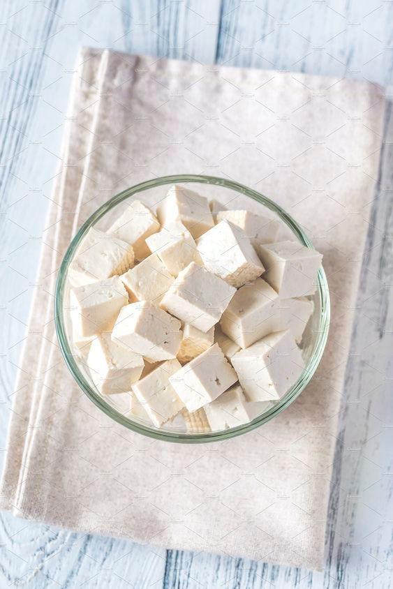 $!Tofu takes centre stage in this refreshing salad, balancing its neutral flavour with light dressing. – PINTERESTPIC