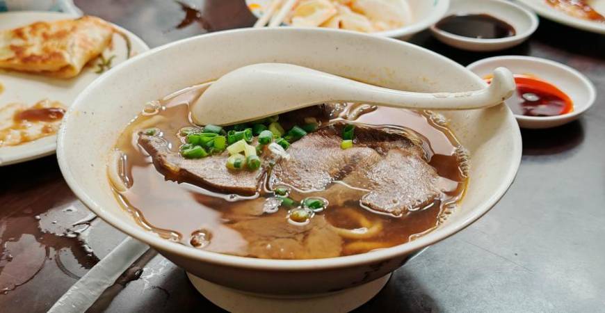 Chang’s Halal Beef Noodle offers halal versions of Taiwanese specials. – PICS BY YASMIN ZULRAEZ/THESUN