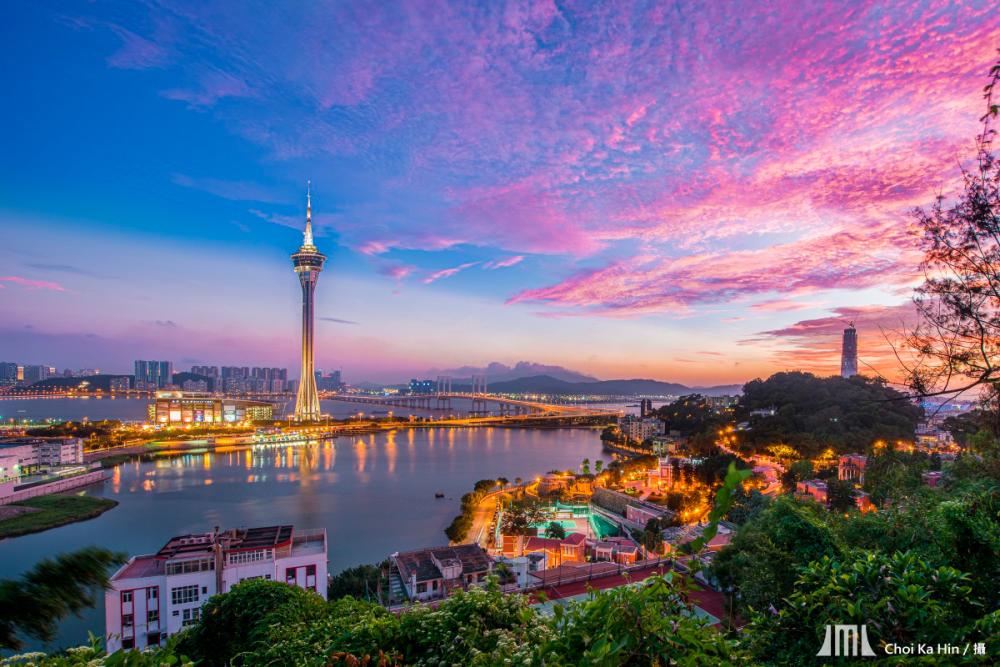 $!View of Macao Tower from Penha Hill — pix courtesy of Macao New Eight Scenic Spots