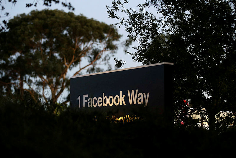 Bomb threat spurs evacuation at Facebook’s Silicon Valley campus