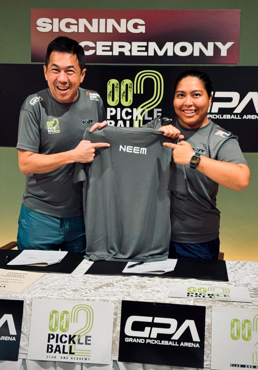 002 Pickleball Club &amp; Academy signs Malaysia’s No. 1 Women’s Doubles Neem Shamsuddin