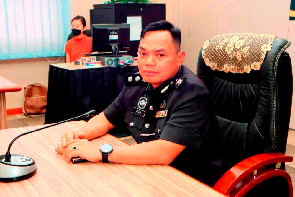 Johor Bahru South district police chief ACP Raub Selamat/FBPix
