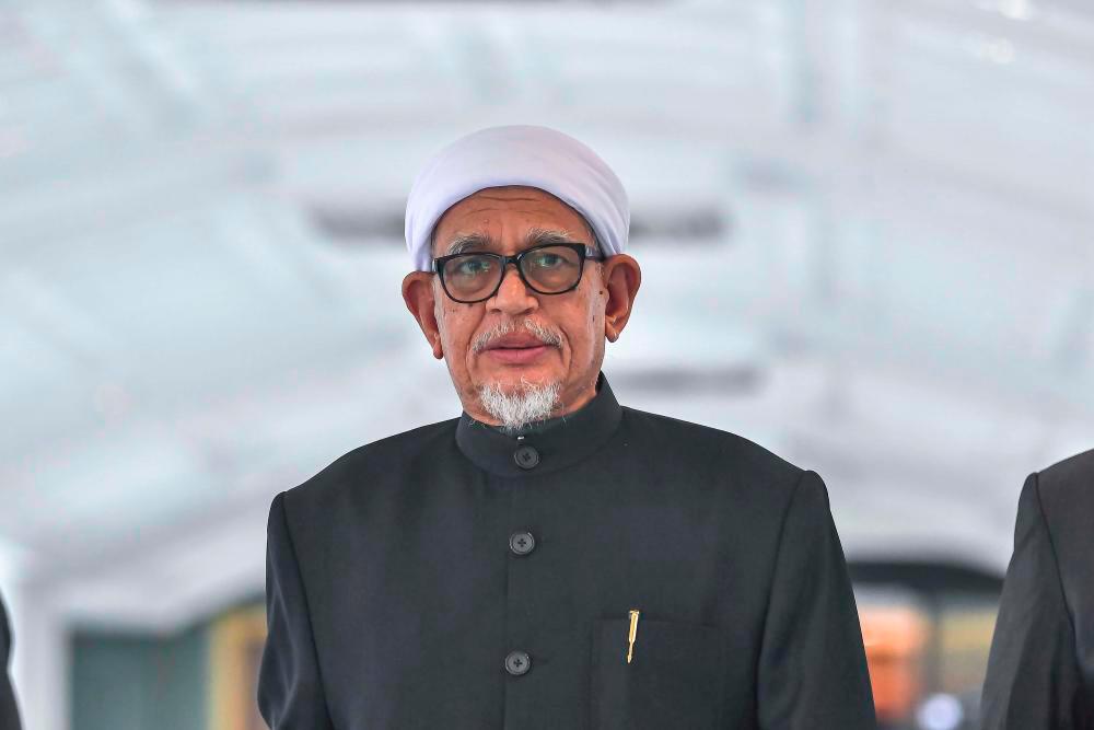 Hadi: ‘Unlike PH, there was no PM crisis during PN’