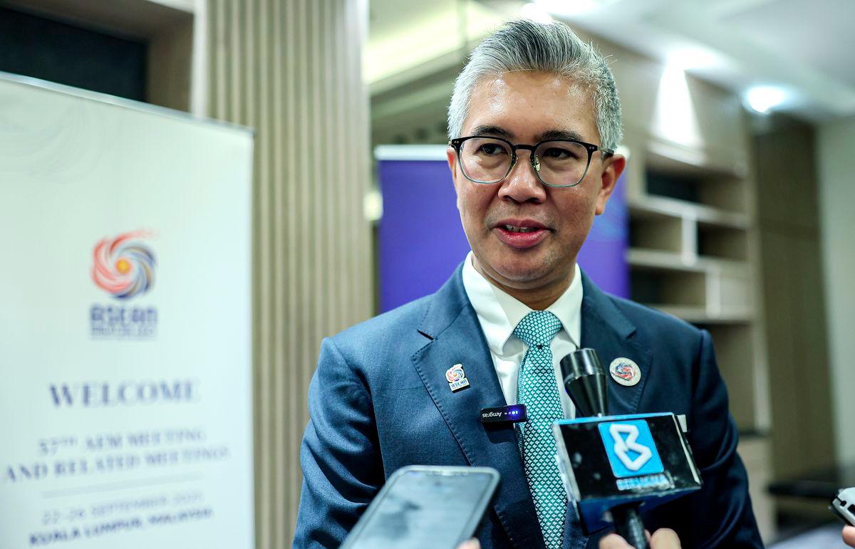 Investment, Trade and Industry Minister Tengku Datuk Seri Zafrul Abdul Aziz - BERNAMAPIX