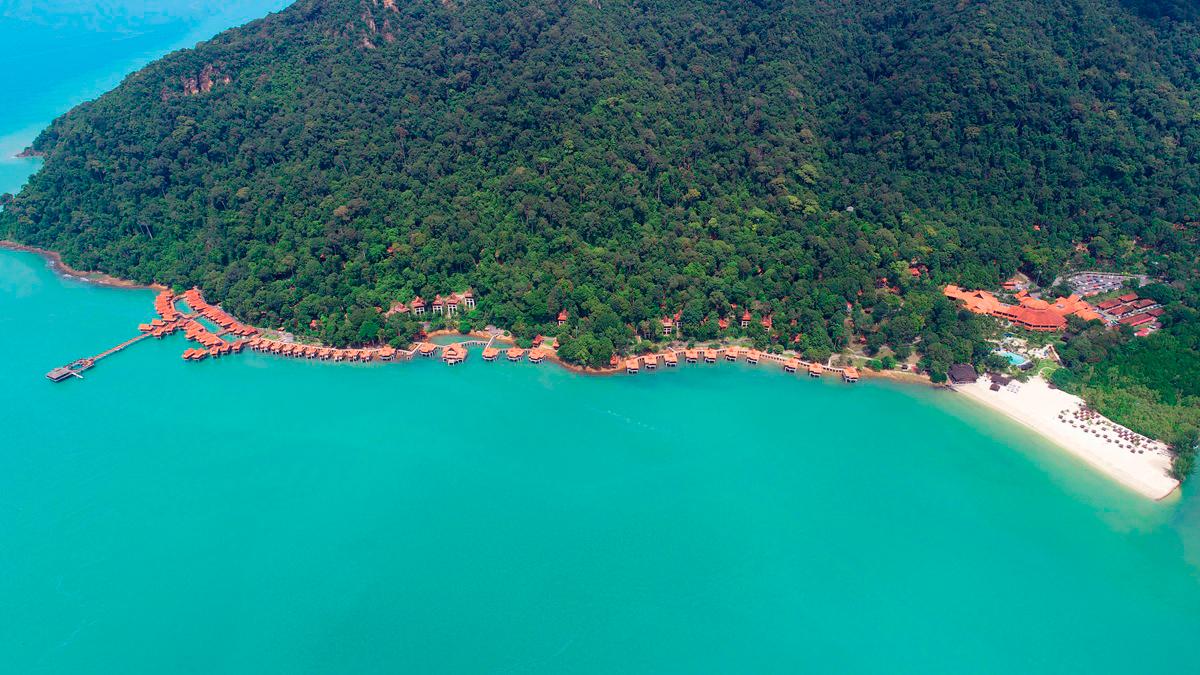Berjaya Langkawi Resort: Where Rainforest Meets the Sea