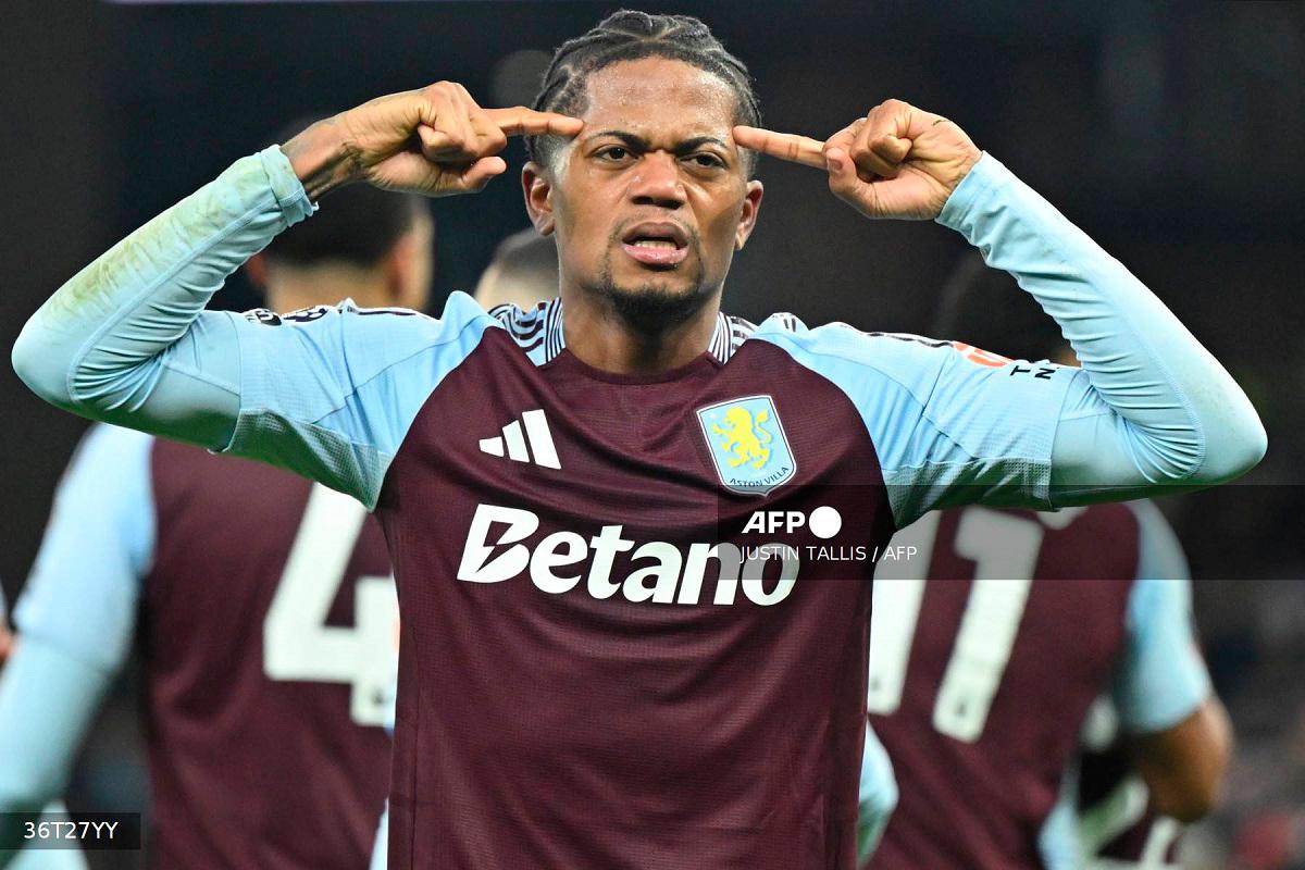 Aston Villa’s Jamaican striker #31 Leon Bailey. - JUSTIN TALLIS / AFP