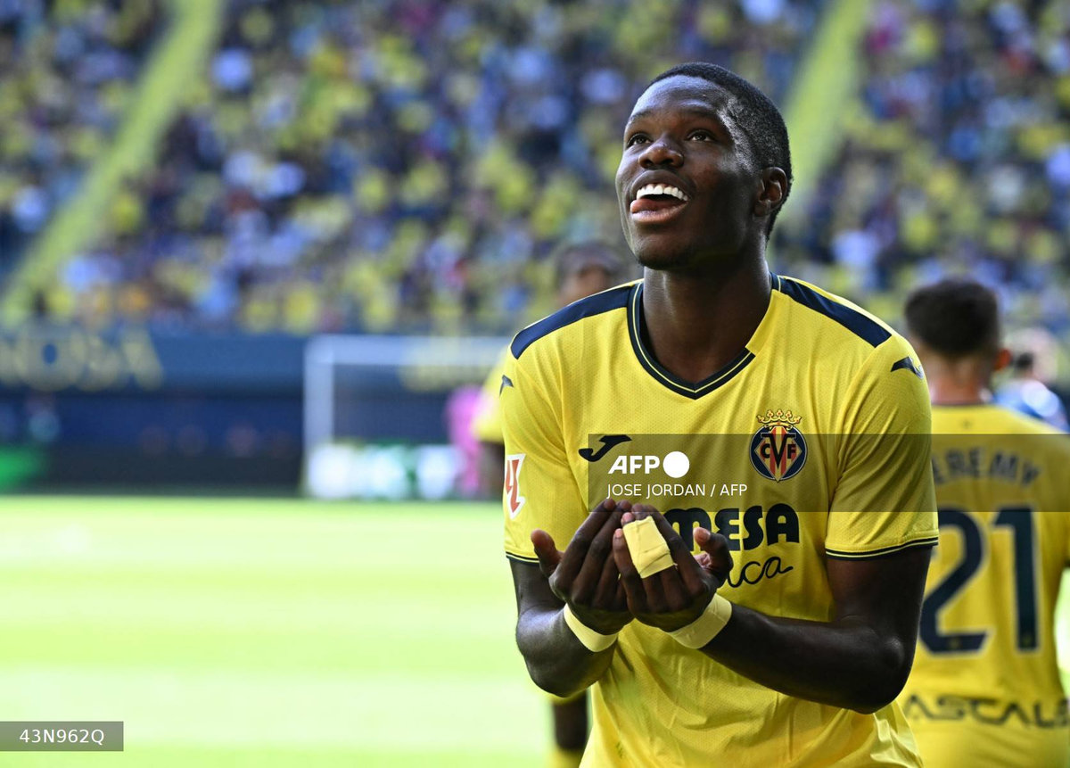 Villarreal’s French forward #15 Thierno Barry celebrates scoring a goal later annulled during the Spanish league football match between Villarreal CF and RCD Espanyol at La Ceramica stadium in Vila-real on April 27, 2025. - AFP