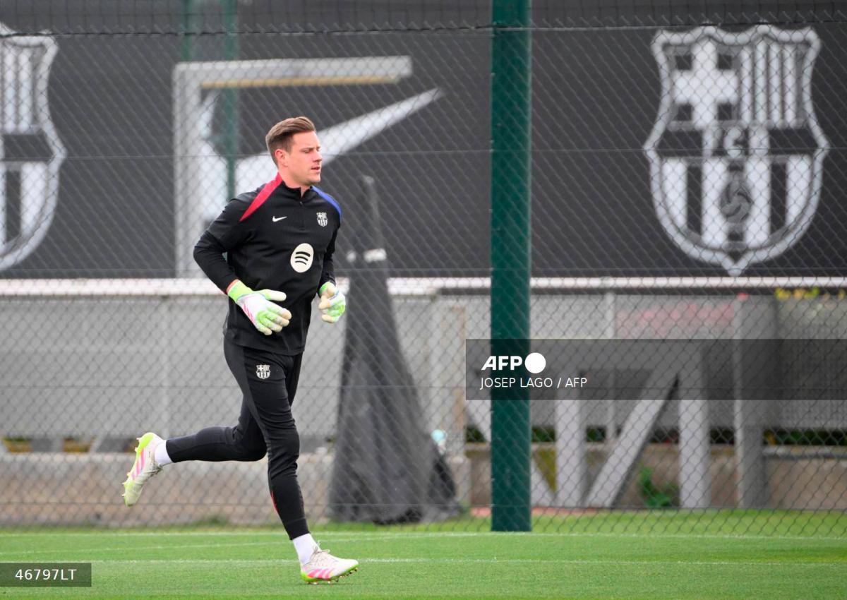 Barcelona’s German goalkeeper #01 Marc-Andre Ter Stegen. - Josep LAGO / AFP