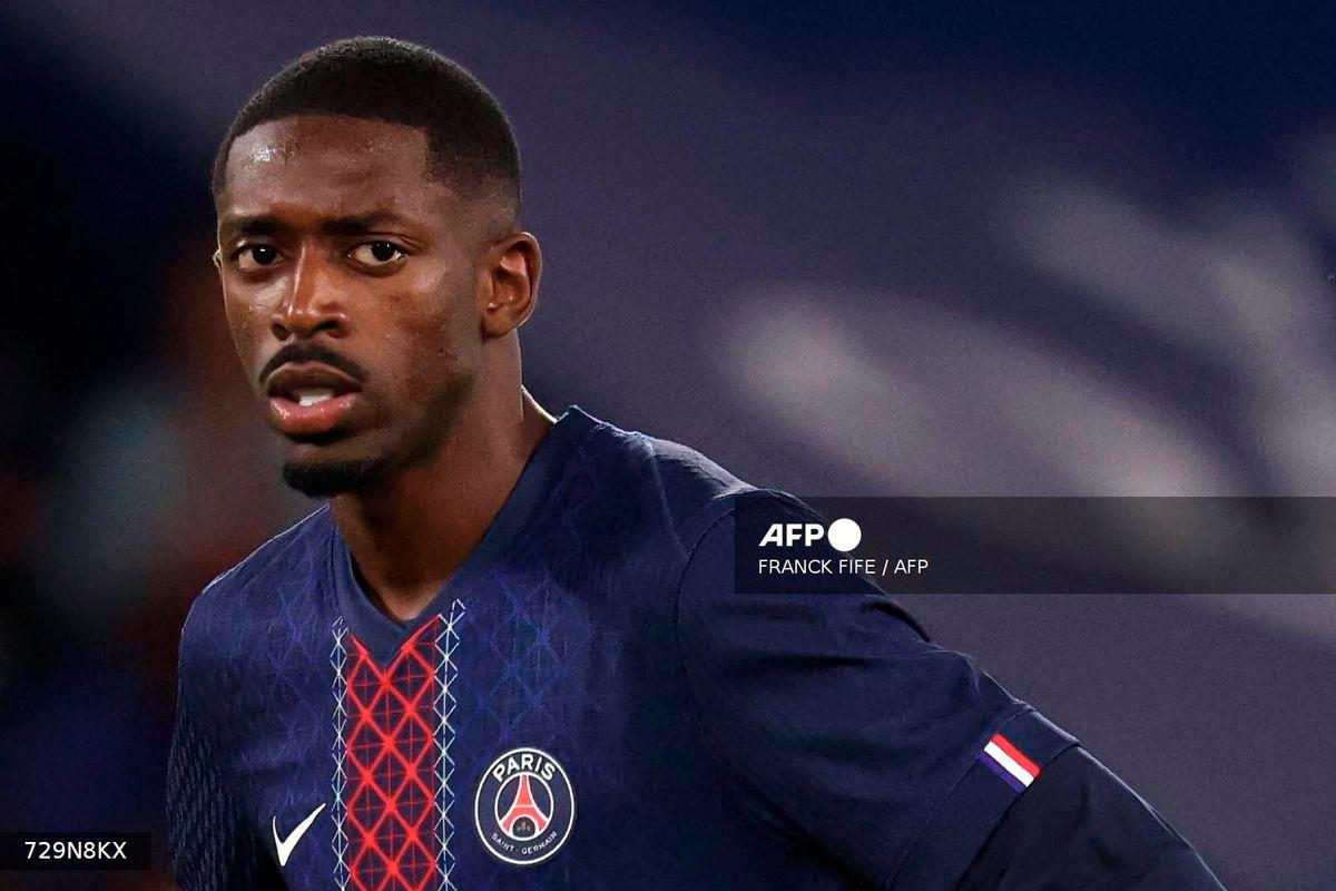 Paris Saint-Germain's French forward #10 Ousmane Dembele reacts after missing a penalty during the French L1 football match between Paris Saint-Germain (PSG) and Angers SCO at the Parc des Princes Stadium in Paris on August 22, 2025. - AFP