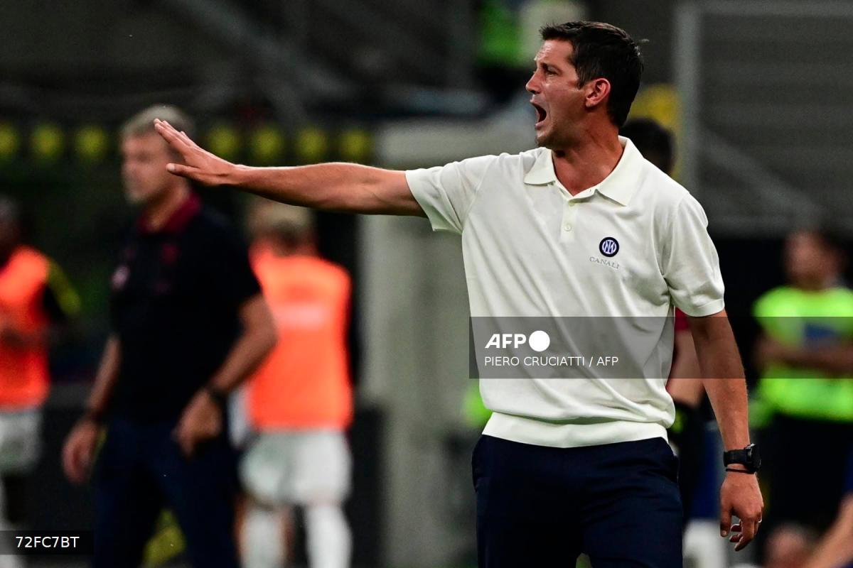Inter Milan's Romanian coach Cristian Chivu reacts from the sidelines during the Italian Serie A football match between Inter Milan and Torino at the San Siro Stadium in Milan, on August 25, 2025. - AFPPIX