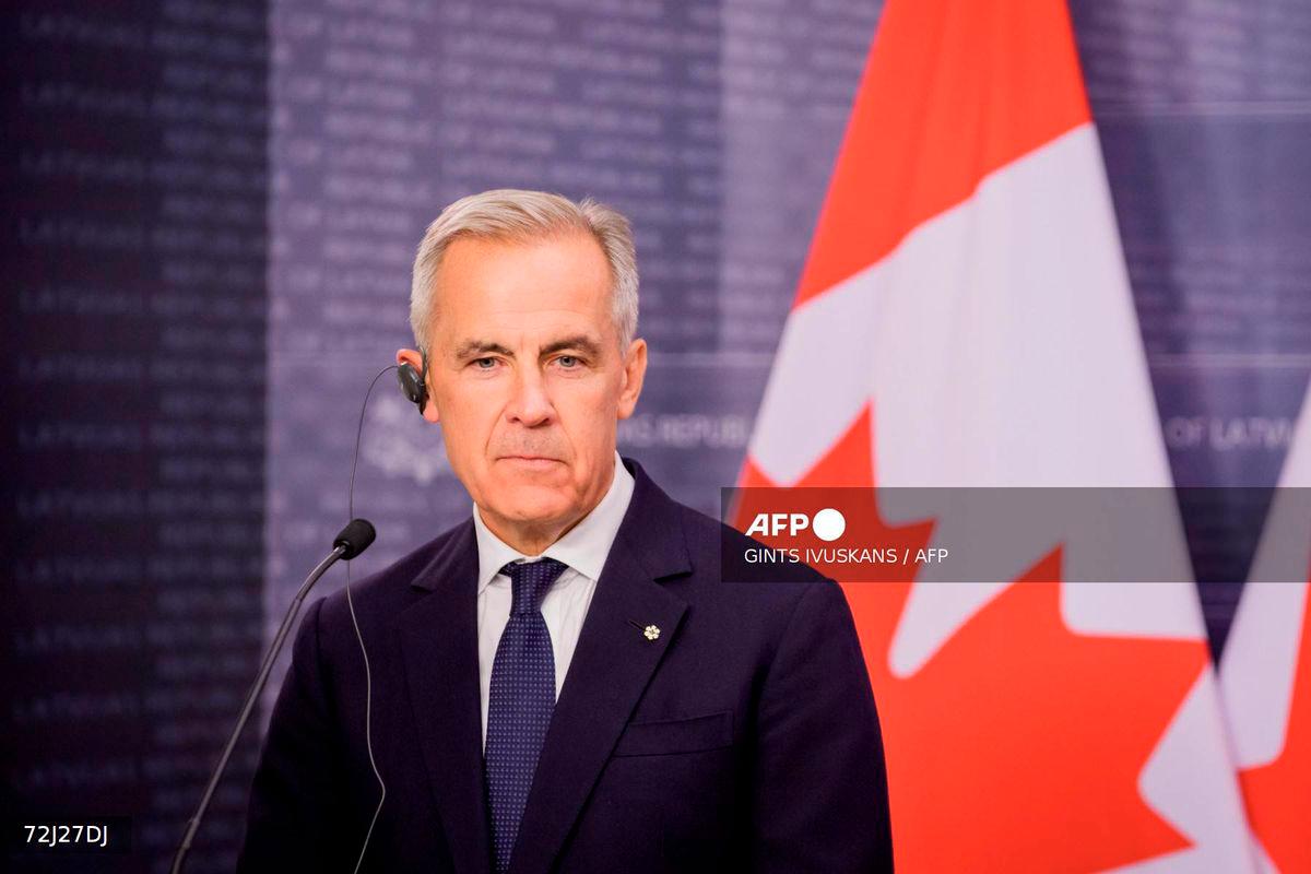 Mark Carney, Prime Minister of Canada addresses a press conference with Latvian Prime Minister Evika Silina after their meeting on August 26, 2025 in Riga, Latvia. - AFP