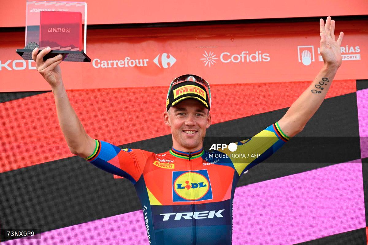 Stage winner Team Lidl-Trek's Danish rider Mads Pedersen celebrates on the podium after the 15th stage of the Vuelta a Espana cycling tour, a 167 km race between A Veiga/Vegaredo and Monforte de Lemos, on September 7, 2025. - AFP