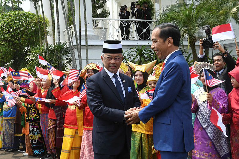 The Yang di-Pertuan Agong, Al-Sultan Abdullah Ri’ayatuddin Al-Mustafa Billah Shah (L) is welcomed by Indonesian President Joko Widodo (R) at the Bogor Presidential Palace, on Aug 27, 2019. — Bernama