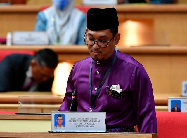 Datuk Seri Ahmad Faizal Azumu received the votes of support from 10 assemblymen, while 48 others voted against him, and one abstained from voting.-Bernama