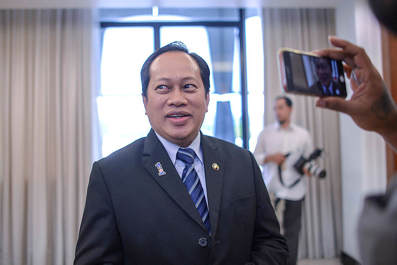 Ahmad Maslan charged with failing to declare RM2m received from Najib to IRB
