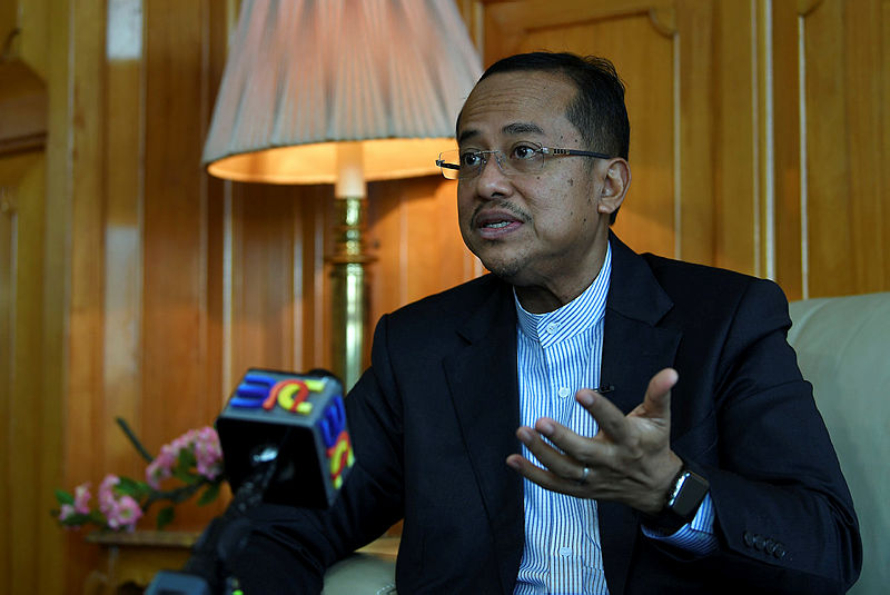 Terengganu MB requests for increased involvement of local contractors in ECRL project