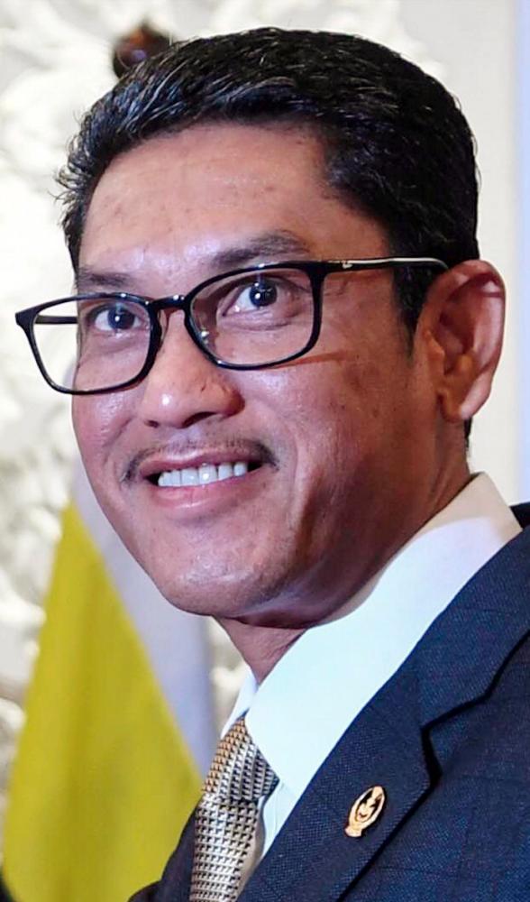 Perak Mentri Besar Datuk Seri Ahmad Faizal Azumu.