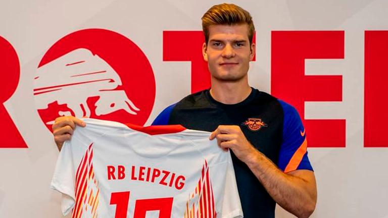 Leipzig sign Norway striker Sorloth to replace Werner