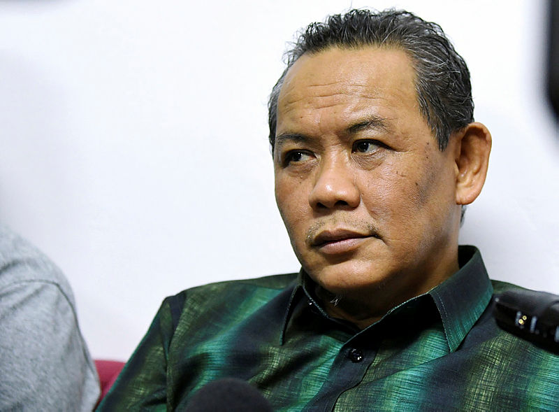 Committee to investigate illegal resort: Negri MB