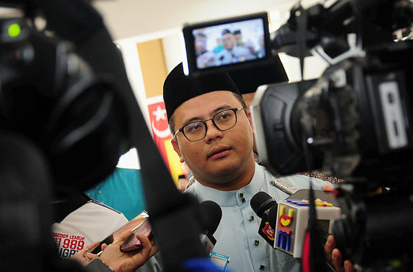 Selangor Mentri Besar Amirudin Shari. — Bernama