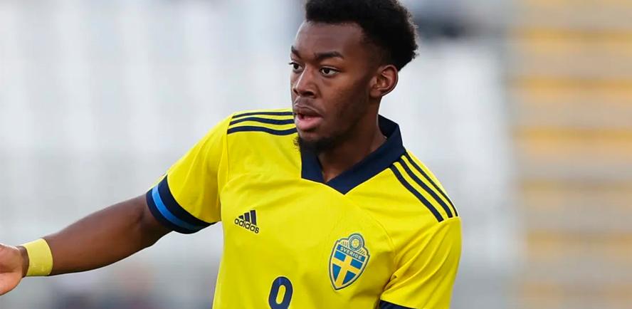 Man Utd winger Elanga racially abused while playing for Sweden U-21s