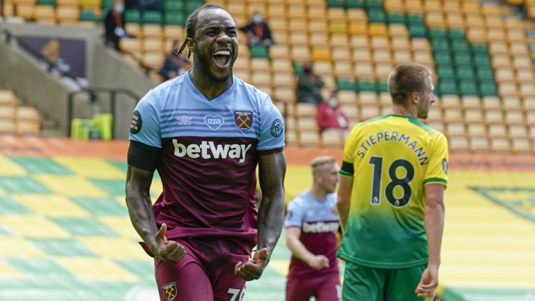 West Ham’s Antonio celebrates after scoring.