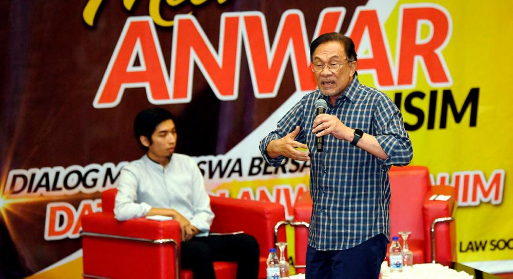 Malaysia can only grow stronger with support from all races: Anwar
