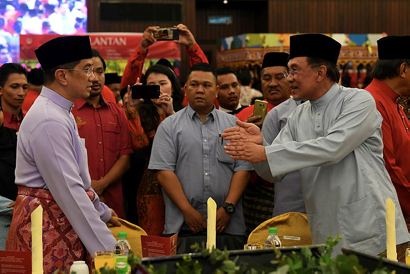 PKR president Datuk Seri Anwar Ibrahim and Deputy Pesident Dattuk Seri Mohamed Azmin Ali, during the Kedah PKR Open House and Bakar Arang State Legislative Assembly, on June 29, 2019.