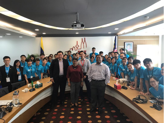 Koh (front, far left) at a workshop organised by InvestKL for visiting students from University Malaya Business Club’s Malaysian Business Student Summit in January this year.