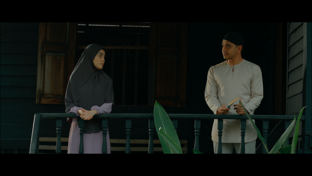 Cast of the movie Eyka Farhana and Alif are expected to make it exciting and compelling