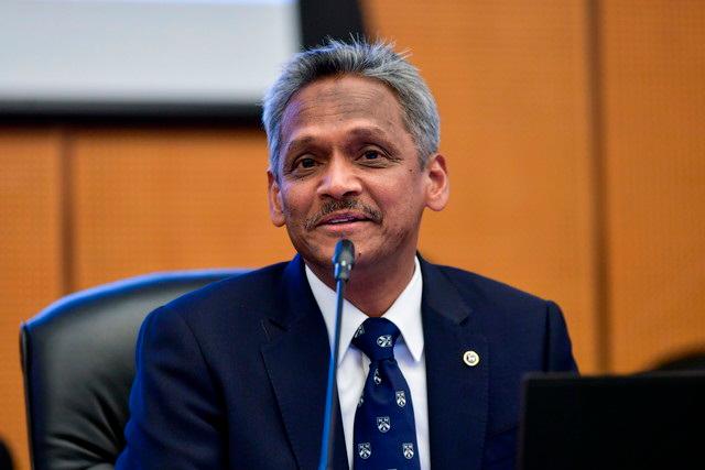 Abdul Rasheed says financial institutions are encouraged to conduct regular tests of their recovery plans through crisis simulation exercises. – Bernama filepic