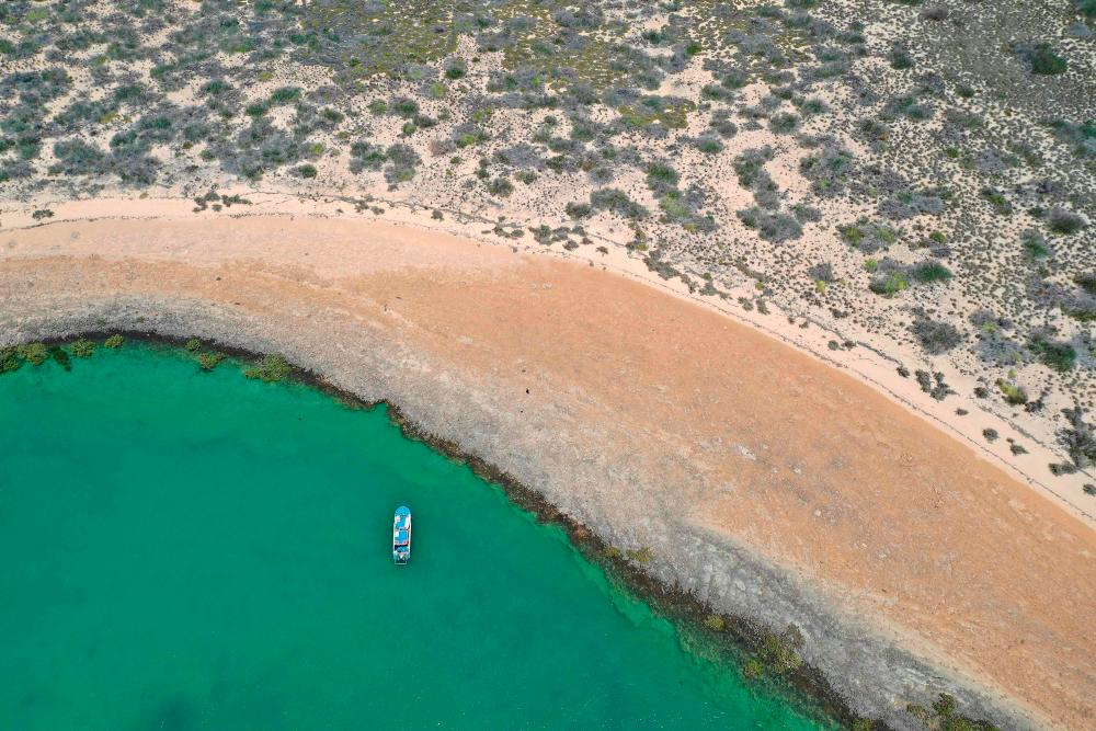 This handout aerial picture taken on October 2, 2019 and released by the DHSC Project and Flinders University, Maritime Archaeology Program, shows an archaeological research area in the Dampier Archipelago off the remote Western Australia coast. / AFP / FLINDERS UNIVERSITY
