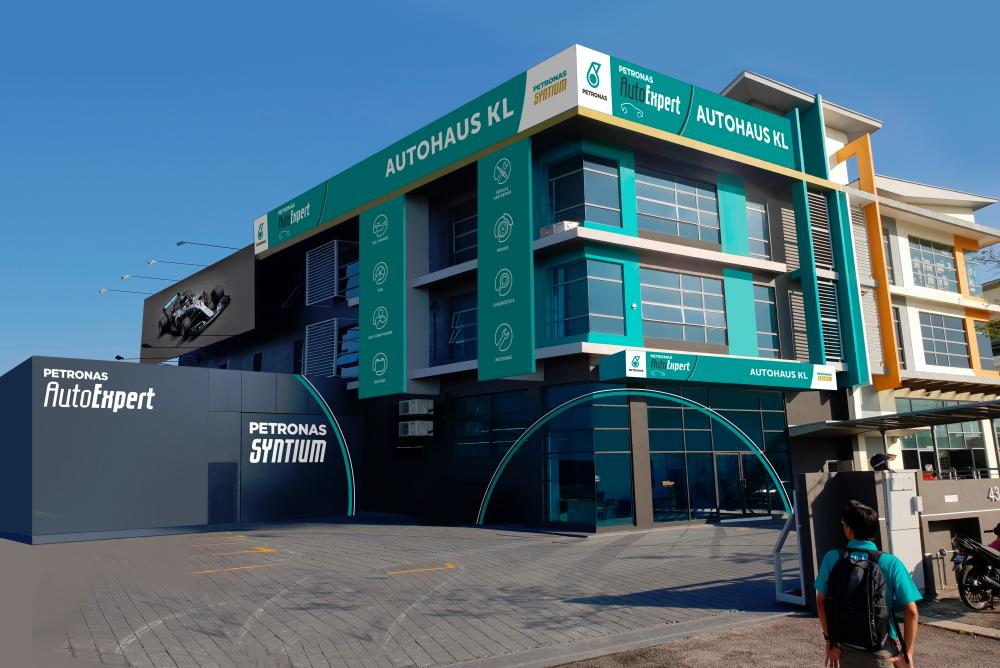 Petronas opens Malaysia’s first AutoExpert centre