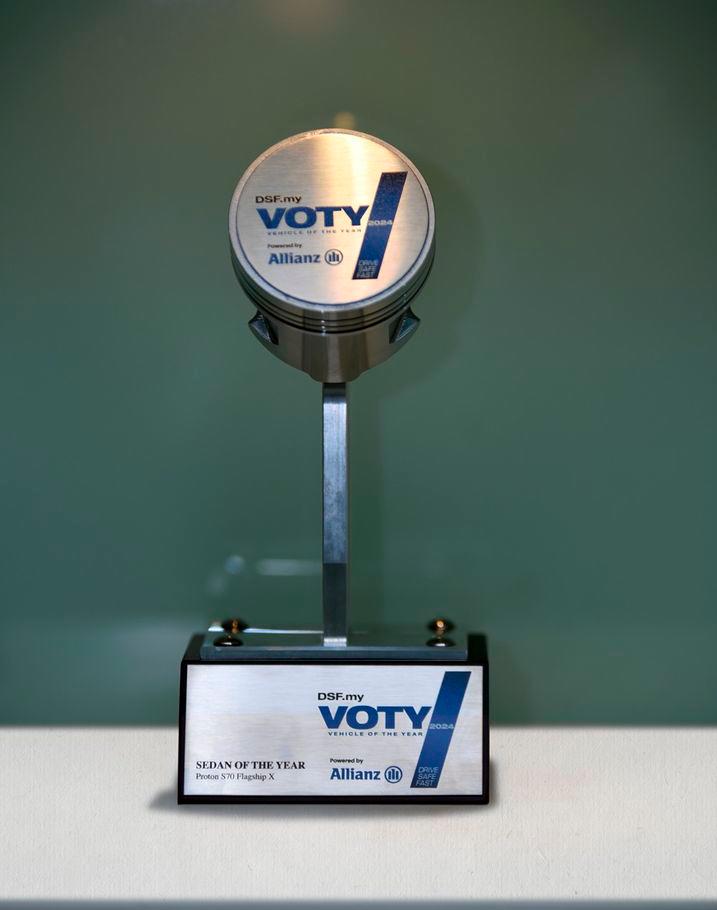 $!Proton S70 Flagship X and smart #1 Brabus win awards at VOTY 2024