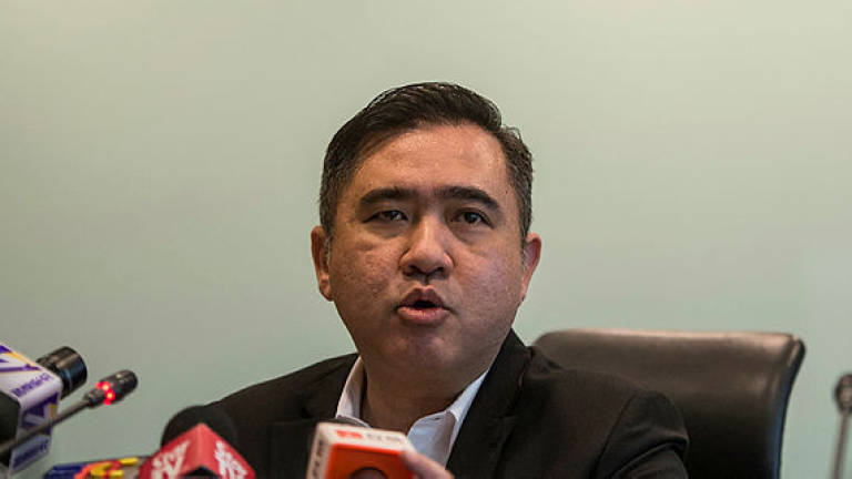 (Video) Netizens supporting Perikatan Nasional want Anthony Loke to work with Muhyiddin
