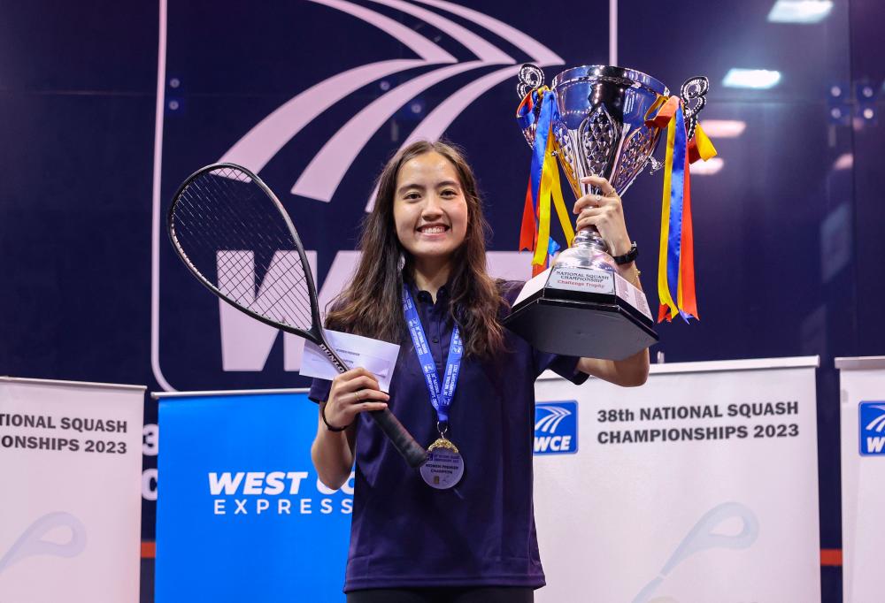 KUALA LUMPUR, 6 August -- Squash player Aira Azman won the Women’s Premier Division of the 38th WCE SRAM National Squash Championship finals at the Bukit Jalil National Squash Center today. BERNAMAPIX