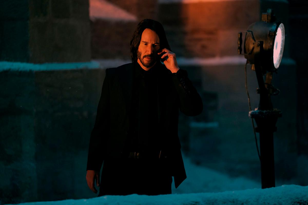 John (Reeves) makes a powerful appearance, reminding everyone why he is the most feared assassin in the underworld. $!John (Reeves) makes a powerful appearance, reminding everyone why he is the most feared assassin in the underworld.