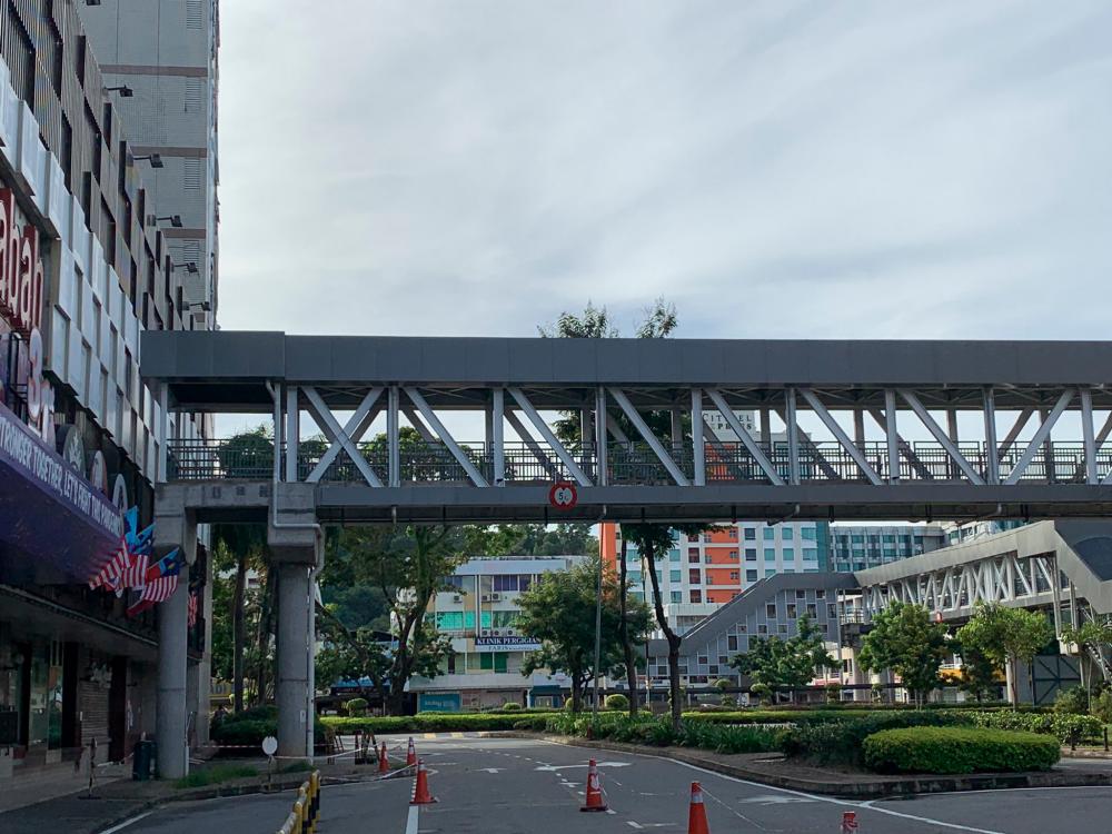 Sabah’s RM64 million skybridge that leads no where puzzles netizens