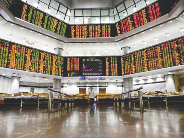 Foreign outflows slow down on Bursa